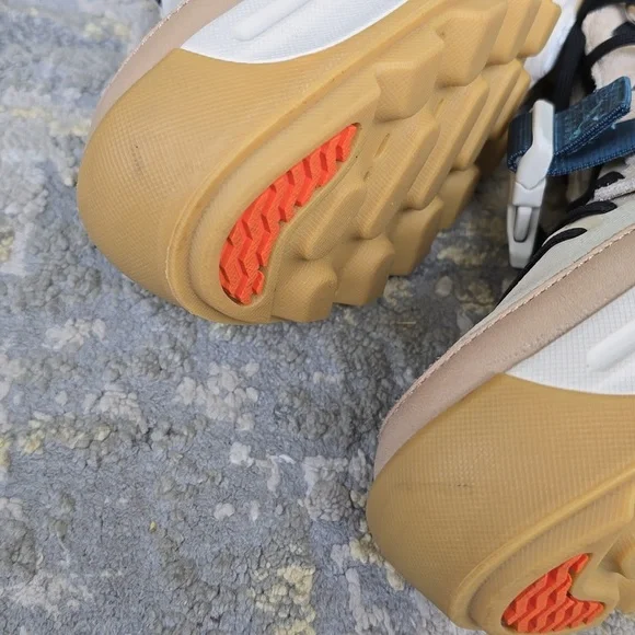 Sorel Women's ONA™ 503 EQ Mid Top Sneakers - Picture 13 of 13